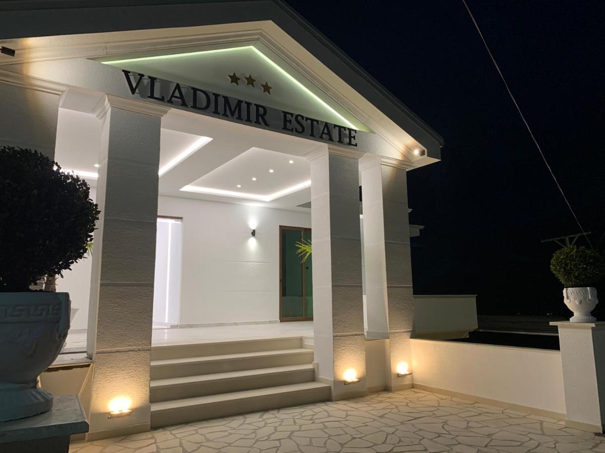 Vladimir Estate Hotel จีโรคาสเตอร์ ภายนอก รูปภาพ