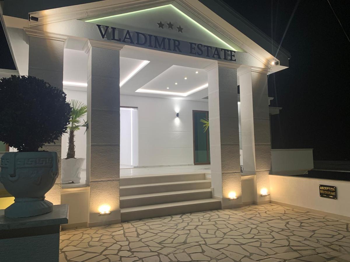 Vladimir Estate Hotel จีโรคาสเตอร์ ภายนอก รูปภาพ