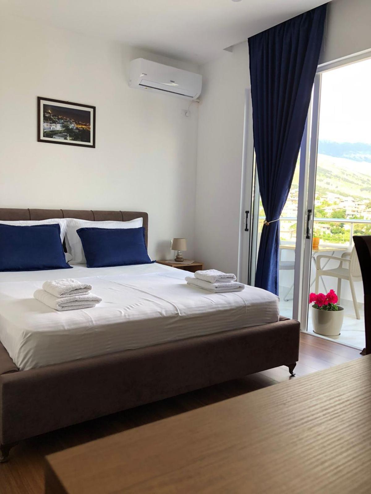 Vladimir Estate Hotel จีโรคาสเตอร์ ภายนอก รูปภาพ